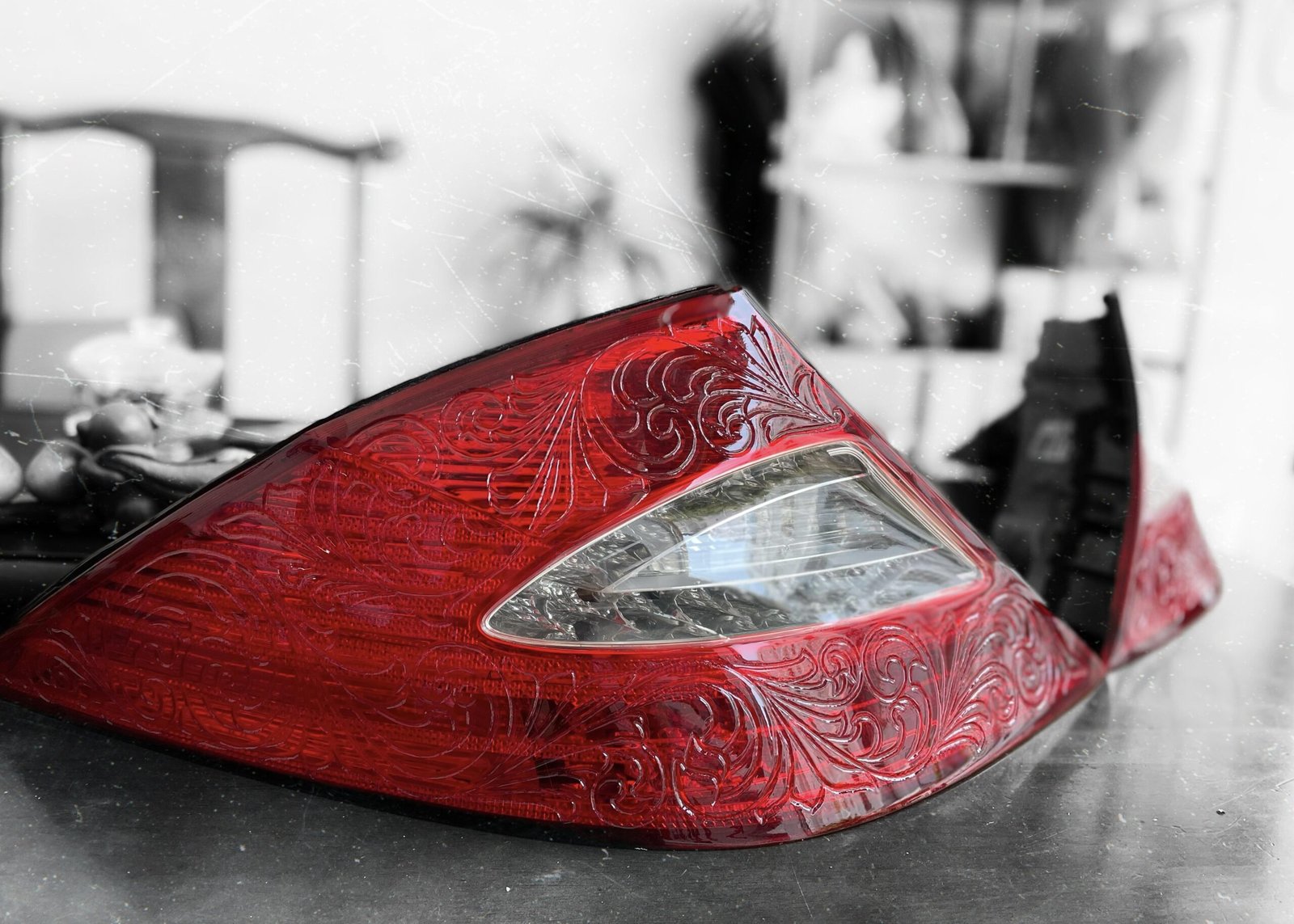 Original Mercedes CLS Taillight Engraving & Factory Part Processing - Image 2