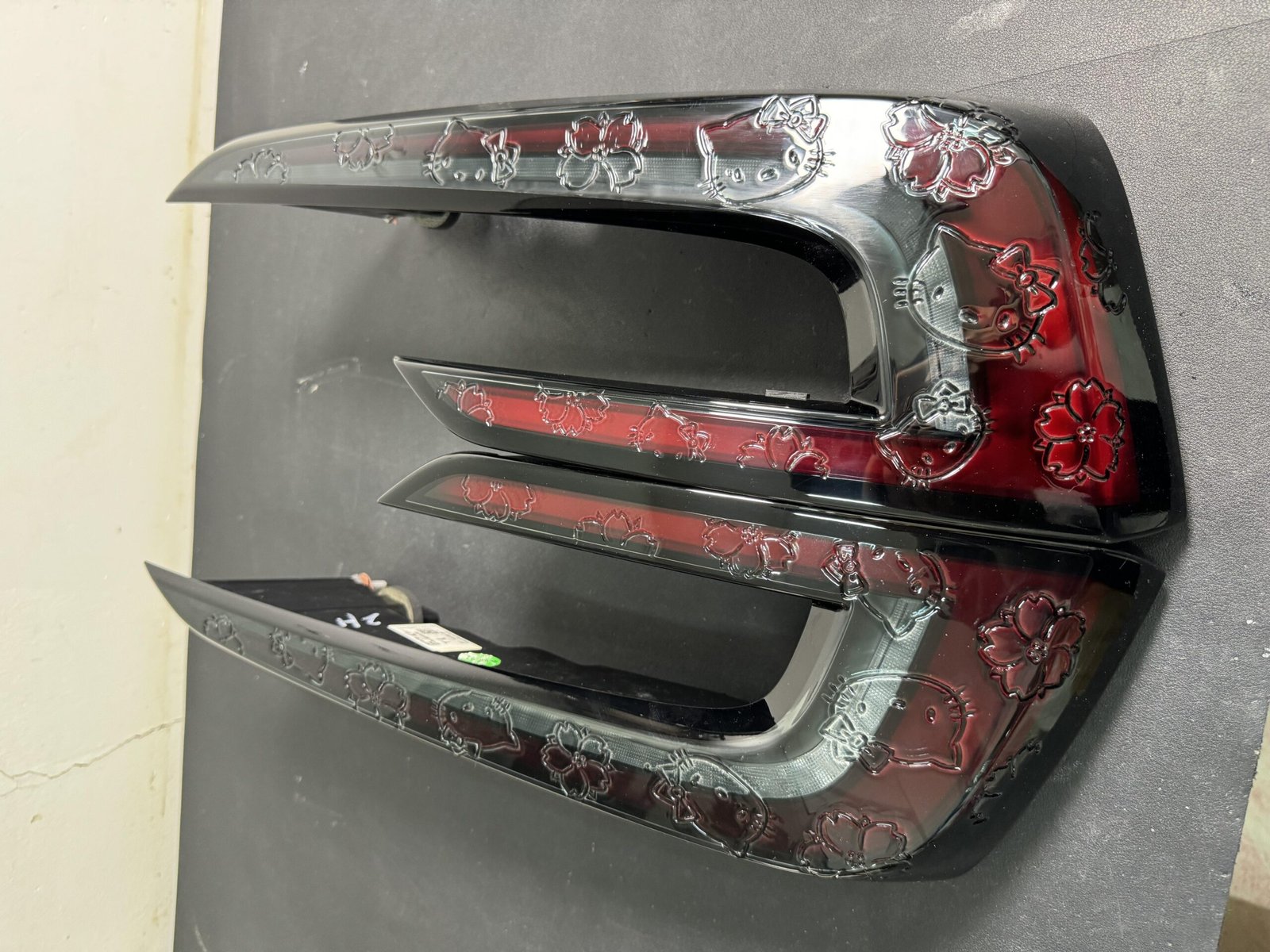 Tesla Model 3 Tail Light Carving Made from Original Factory Parts - Image 5