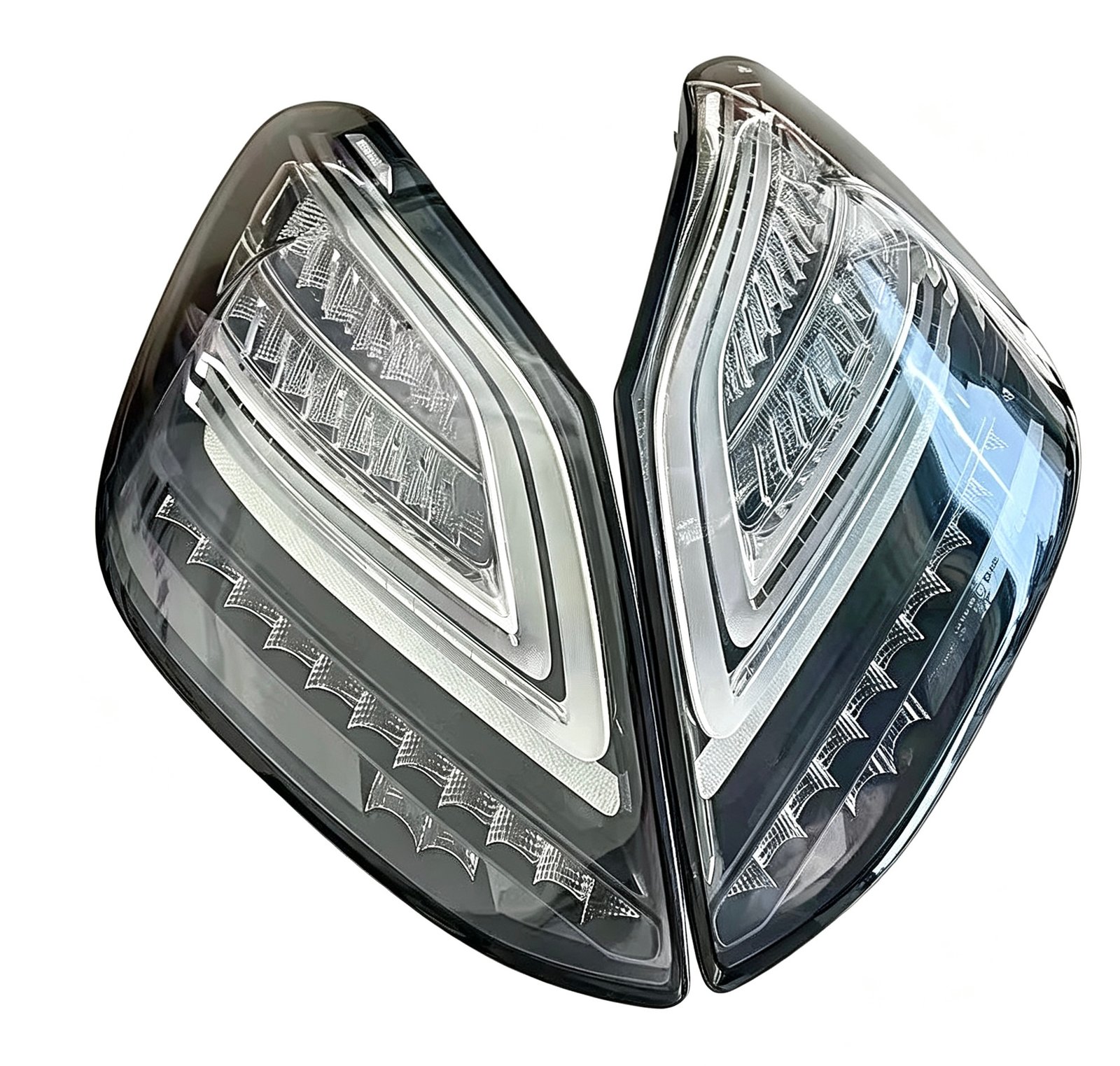Full Clear Venom Modified Rear Taillights Fit Old Mercedes C-Class W205 - Image 3